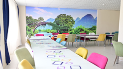 Özel Yuvamız Bakım Merkezi bina içi dinlenme salonu